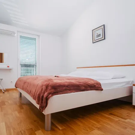 Jagoda Okrug Gornji Apartament