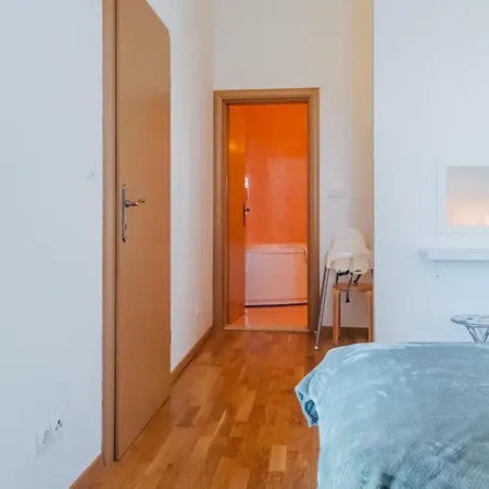 Jagoda Okrug Gornji Trogir